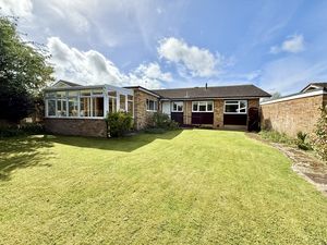 Photo 5- click for photo gallery